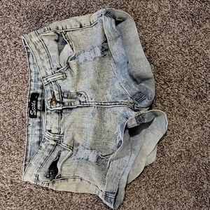 Size 7 Sizzle Shorts - Distressed